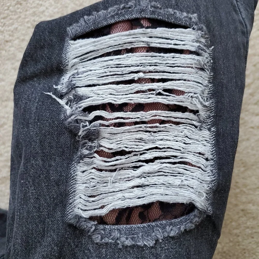 Black Ashley Mason Lace Knee Distress Kendal Jeans - Picture 12 of 13
